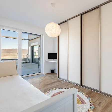 Panorama Bory Penthouse * Братислава