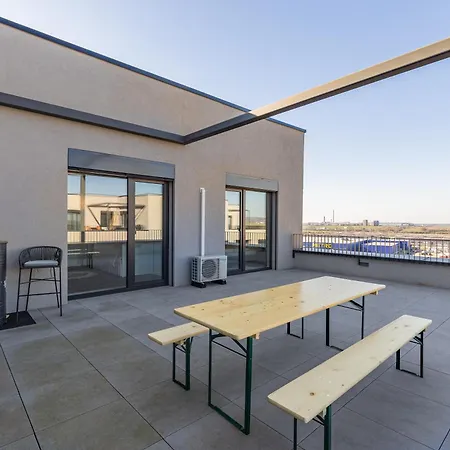 Panorama Bory Penthouse 아파트 *