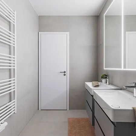 Daire Panorama Bory Penthouse Bratislava
